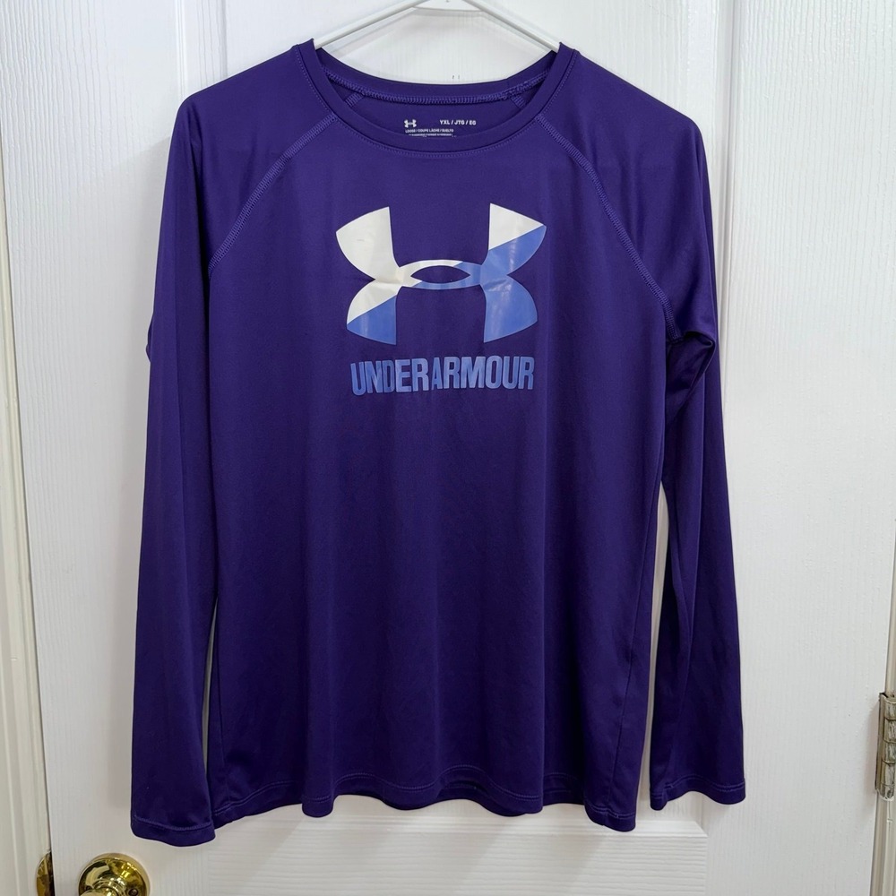 Under Armour youth purple loose heatgear Crewcut long sleeve activewear shirt XL